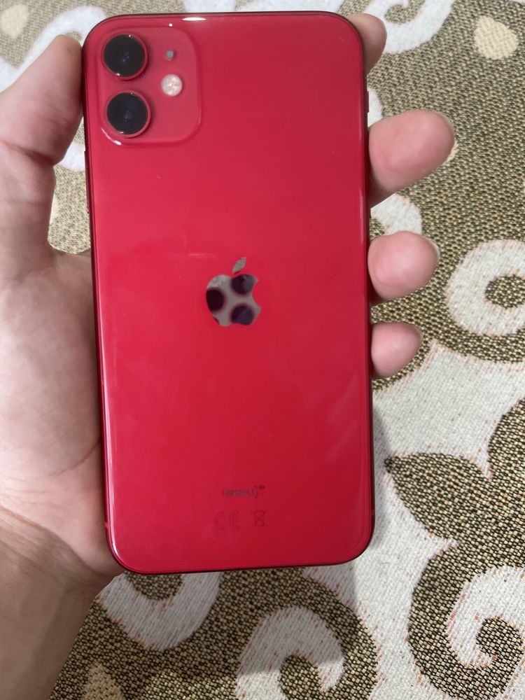 iPhone 11 с гарантией