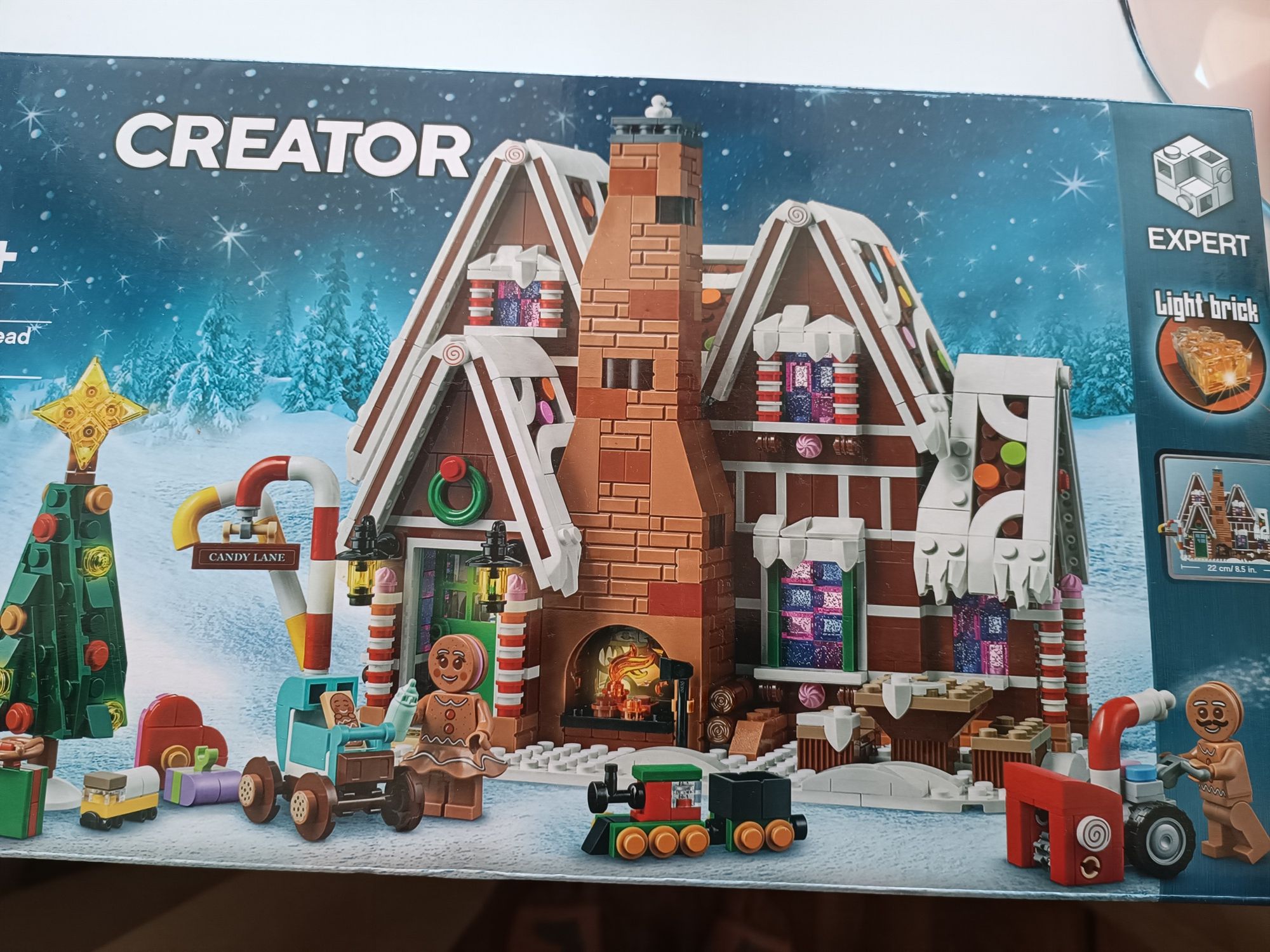 Продам конструктор Лего
