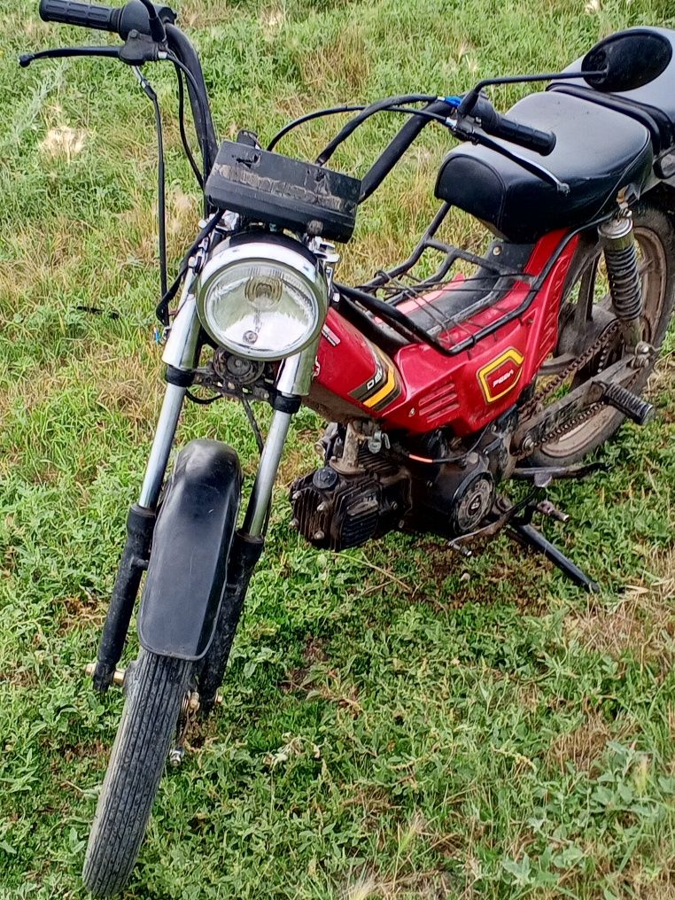 Продам мопед 110 кубов дельта 3