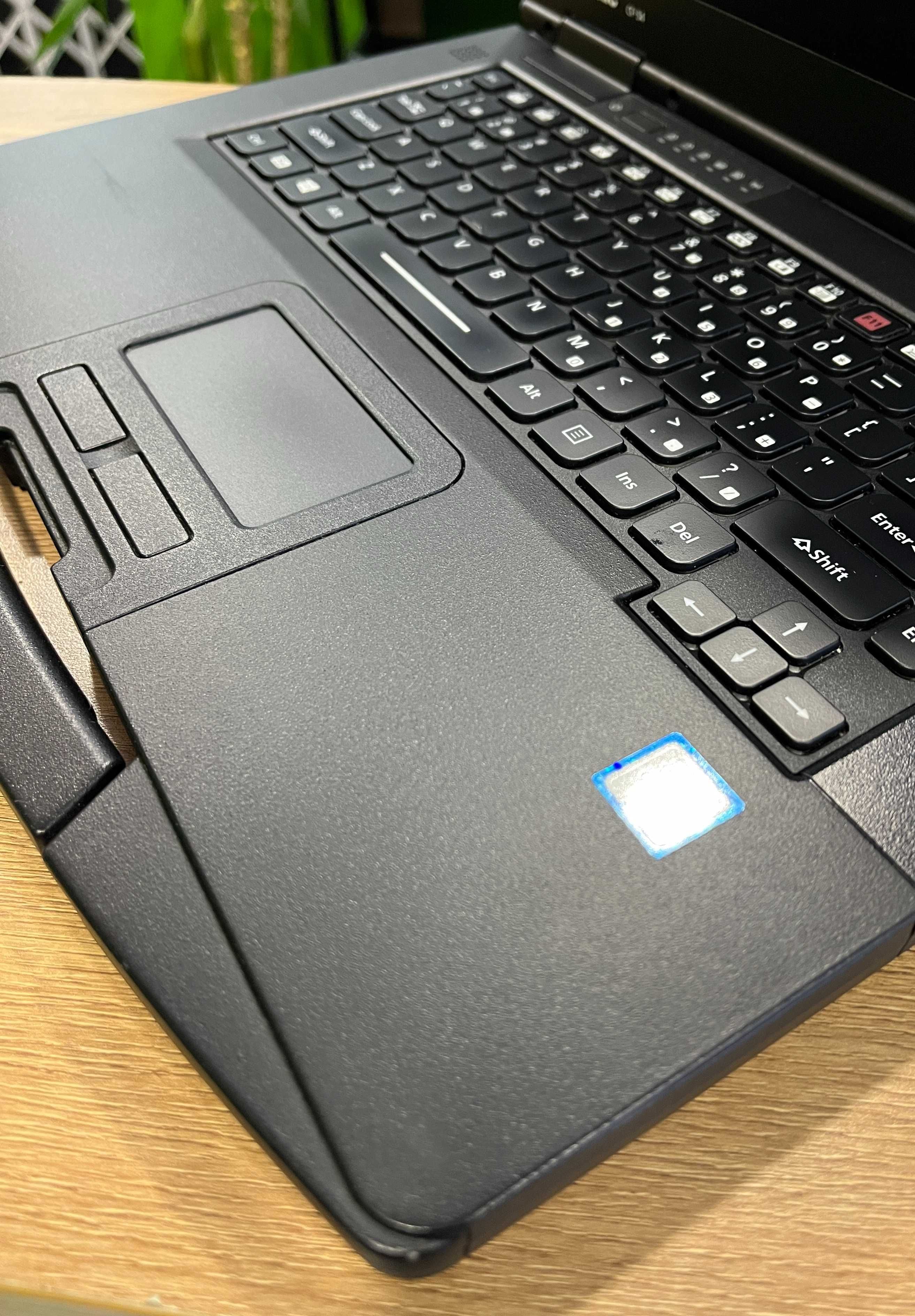 Защищенный PANASONIC СF-54. Core i5 5300U -2.3-2.9 GHZ. 8/256 GB