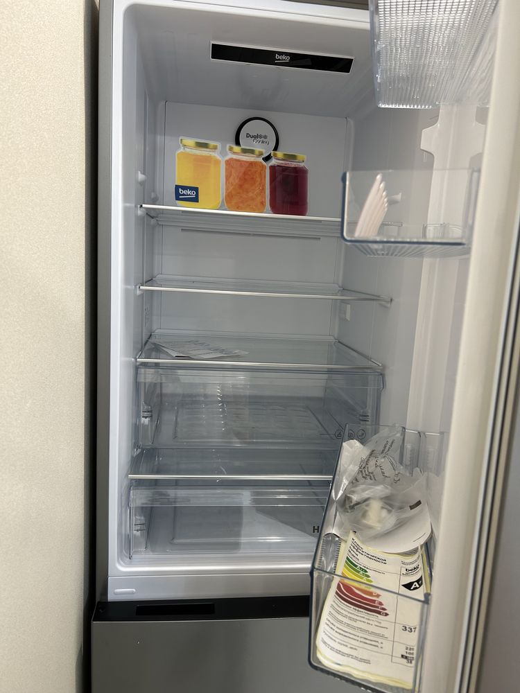 Продам новый холодильник