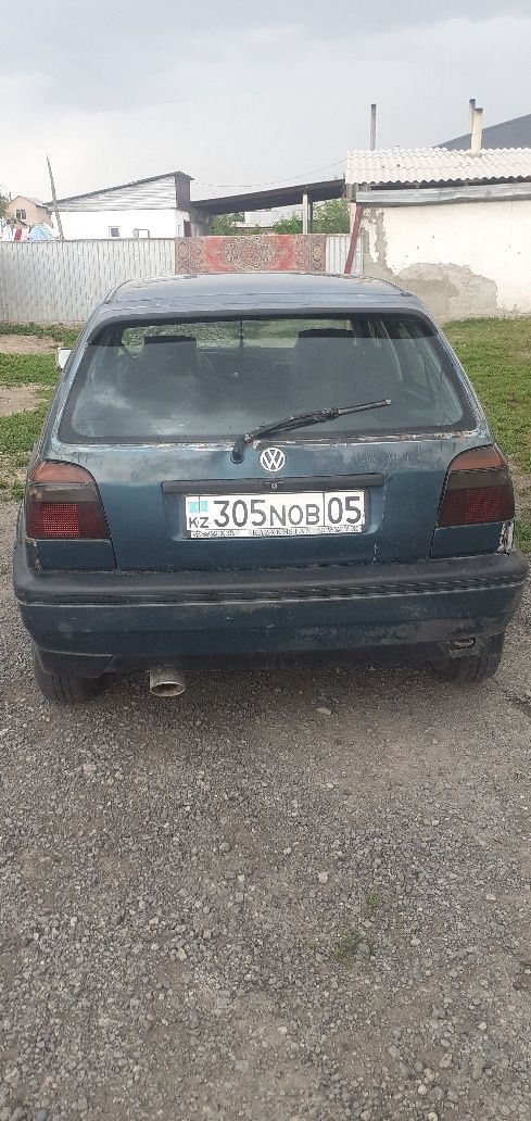 Продам срочна машина голф 3