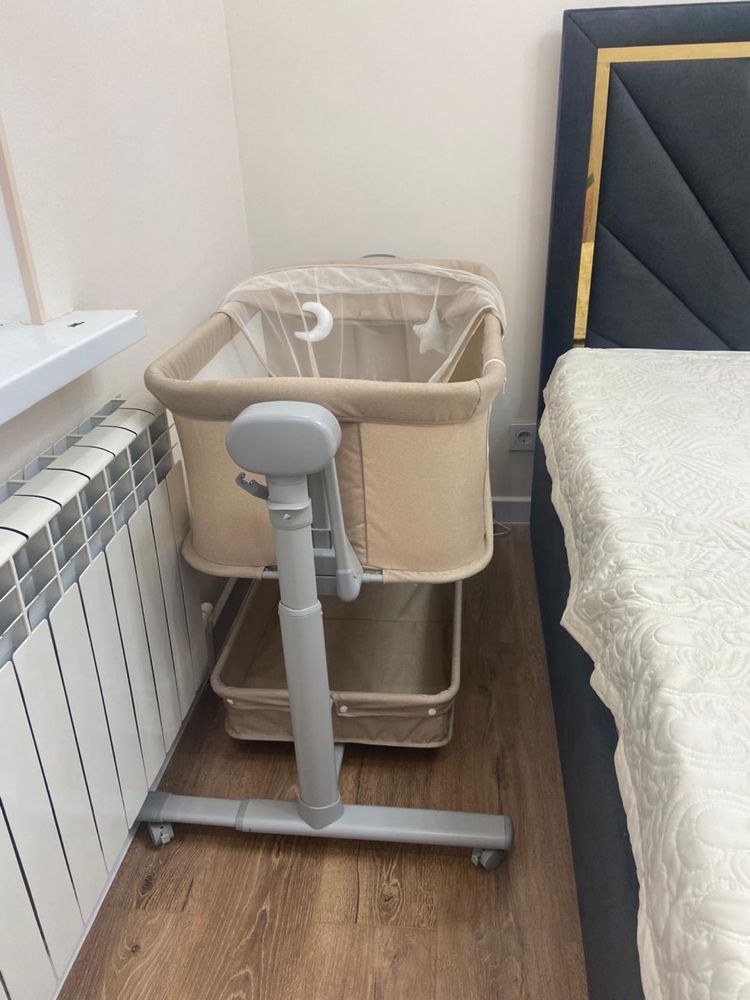 Продам манеж люльку Coolbaby