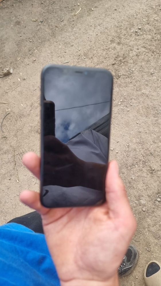 Продам Iphone 11