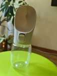 Продам портативную бутылку для собак.