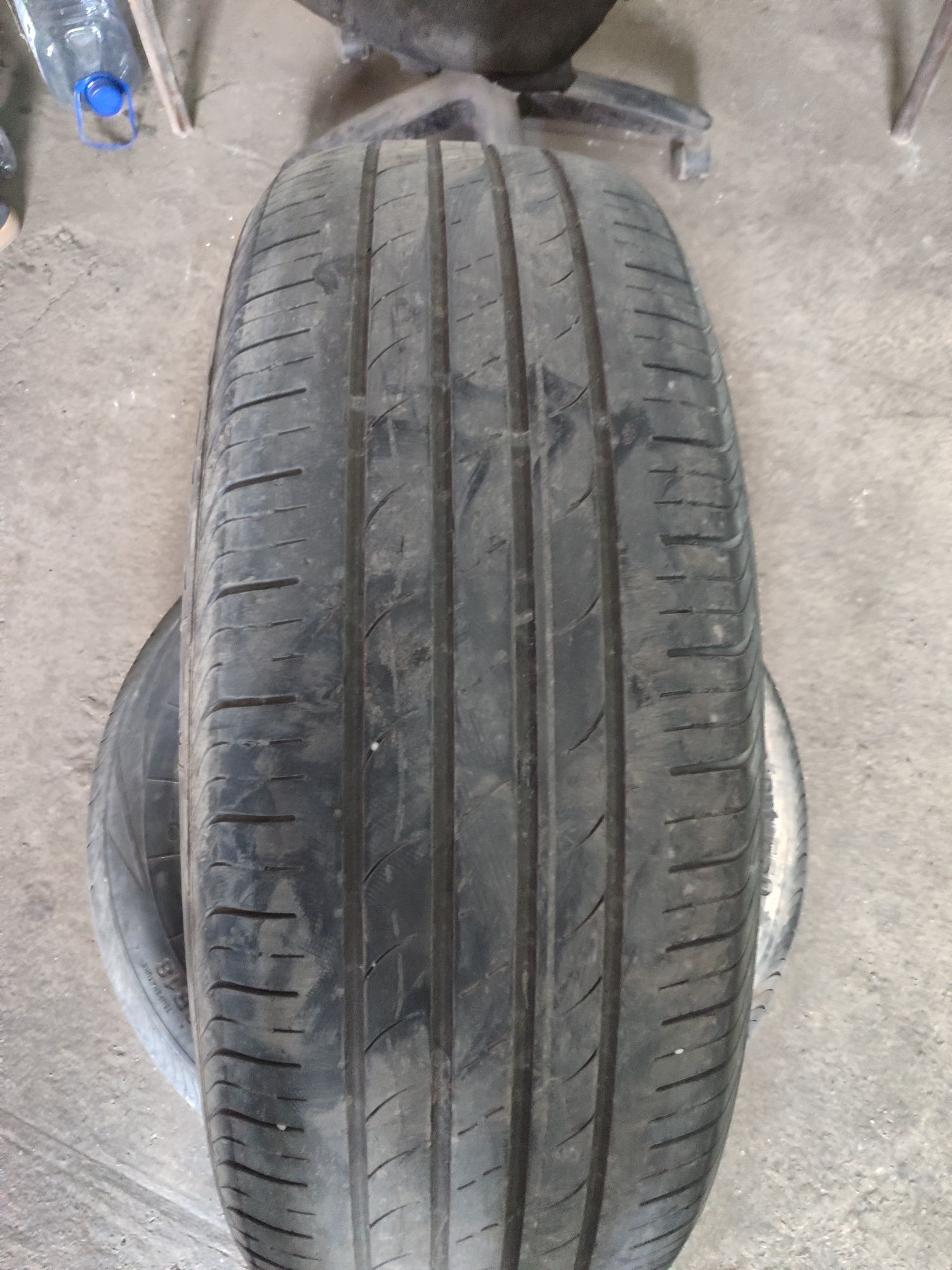Продам шину бу комплект