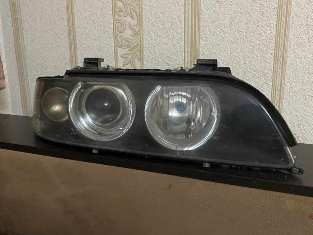 Продам фары бмве39