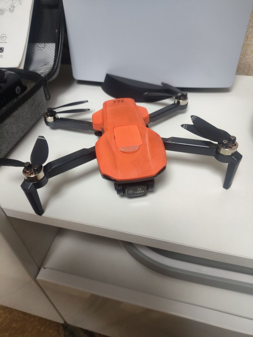 Продам квадрокоптер SG108 max