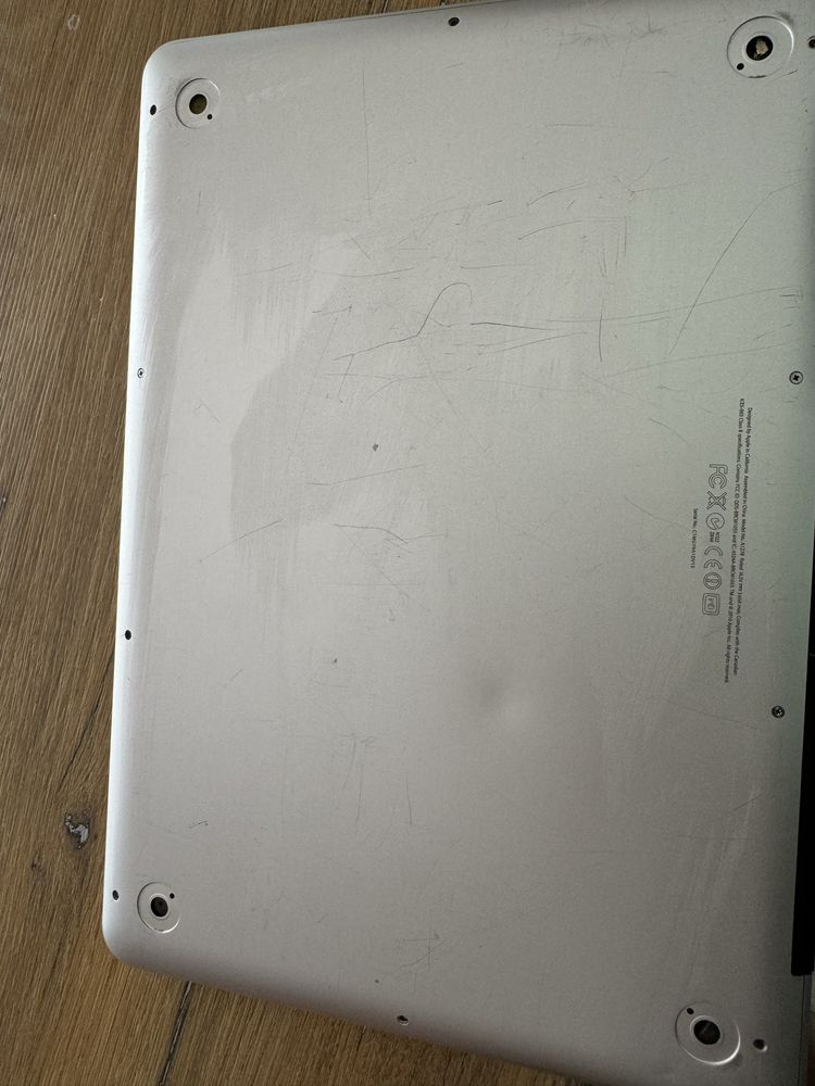Macbook pro(макбук про) 2011года