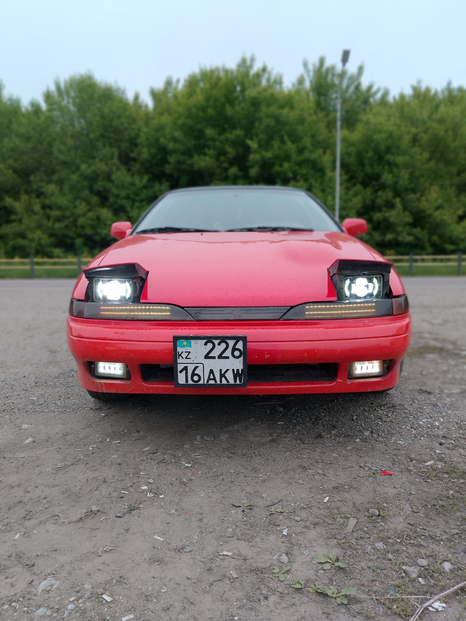 Mitsubishi eclipse