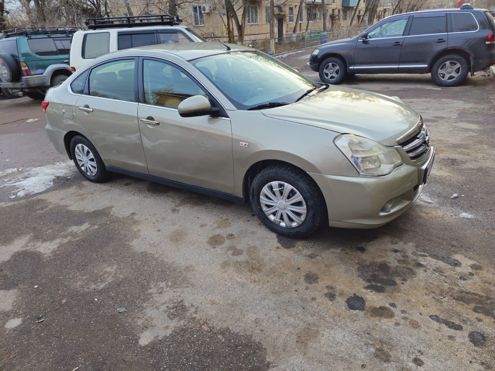 Продам нисан алмера 2014г