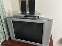 Телевизор JVC 71 cm, dvd проигрыватель, колонки
