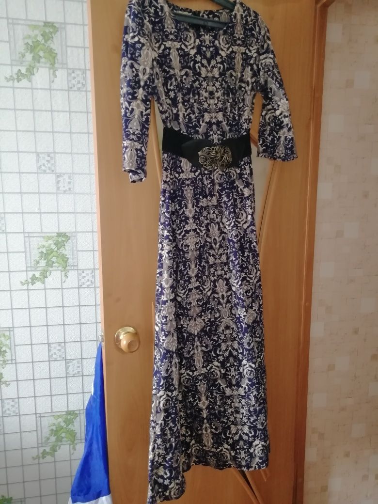 Продаются вещи недорого