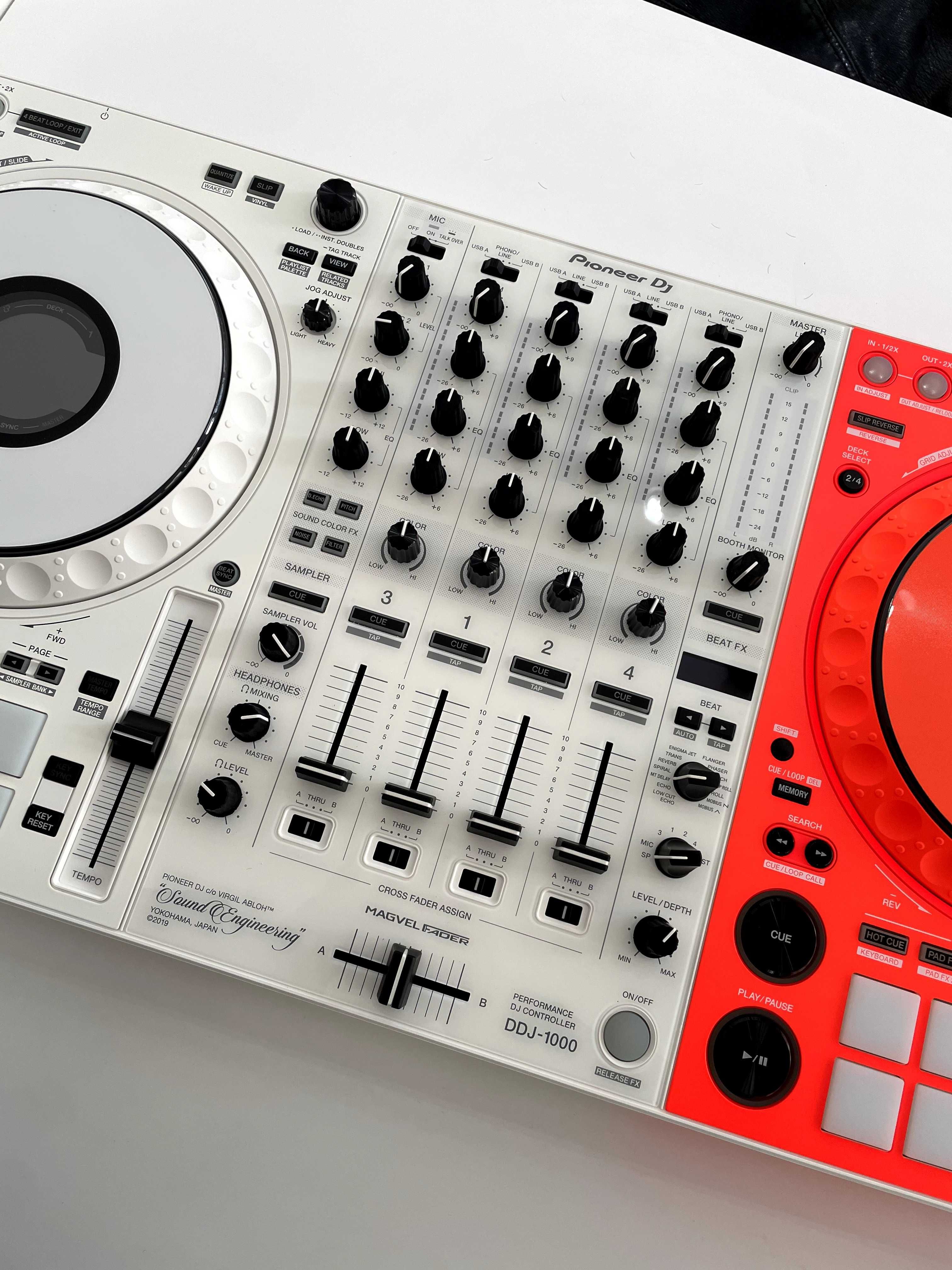 DDJ 1000 Off White