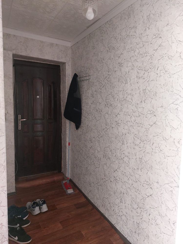 Продам 1 комната квартира.