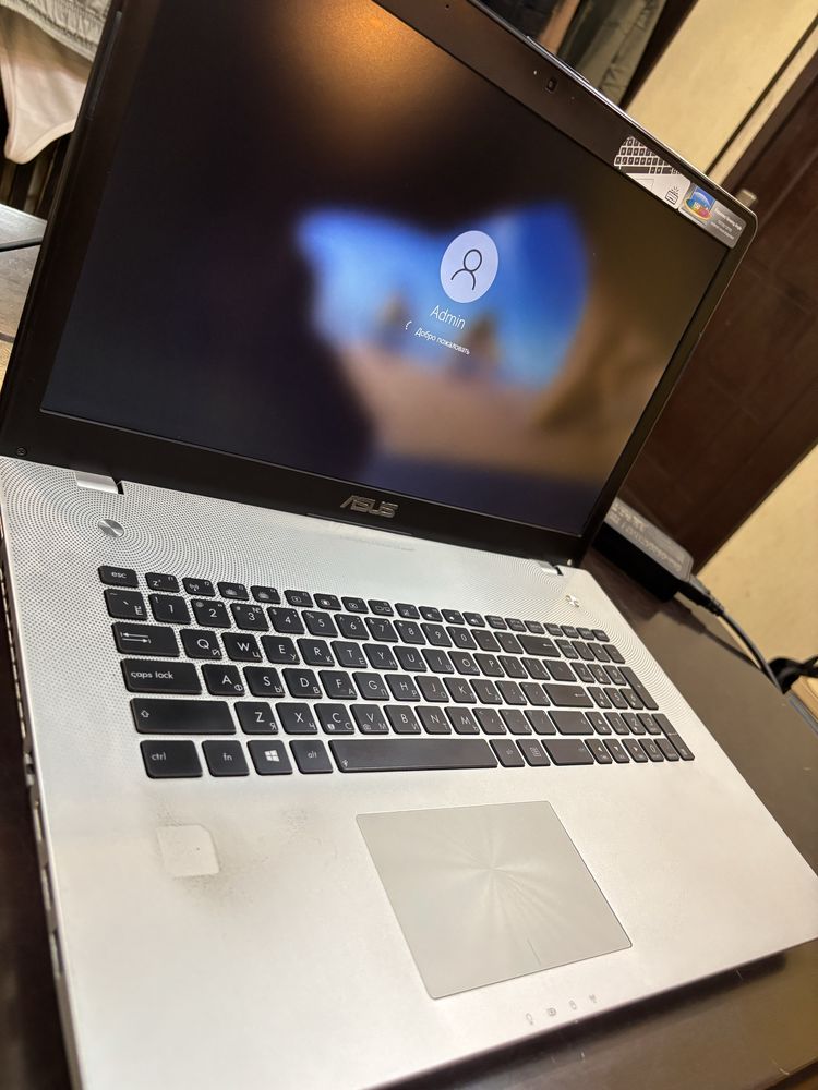 Продам Ноутбук ASUS