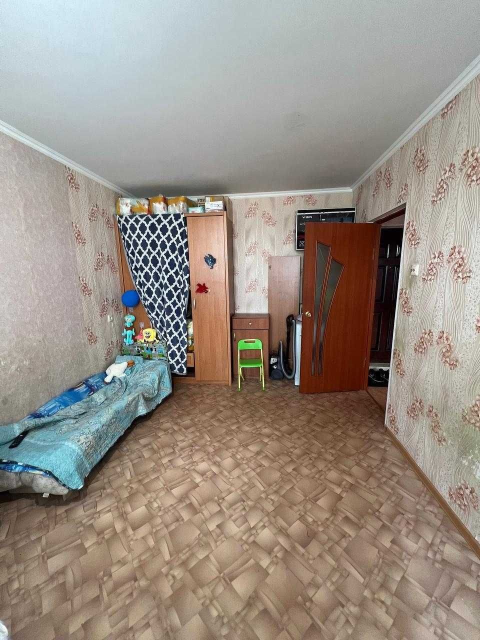 Продам 1 комн.квартиру на 8 мкр