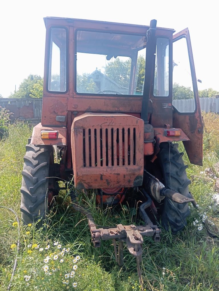 Продам Трактор т16