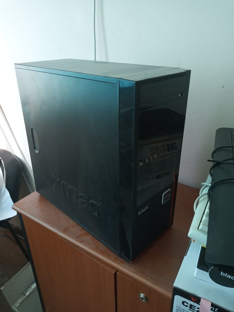 i5-760,2,93 GHz,   10 гб озу, без дисков