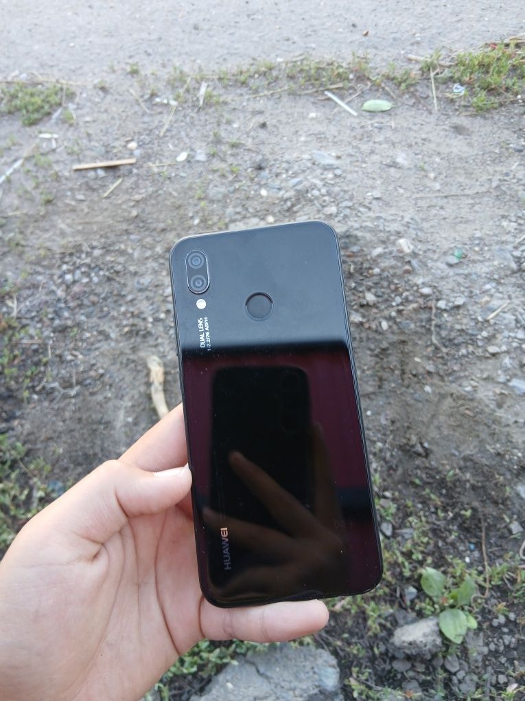 Huawei p20 lite идеальный