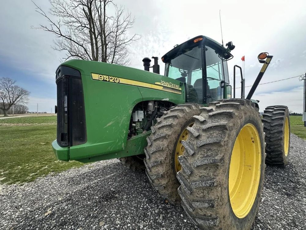 Трактор John Deere 9420