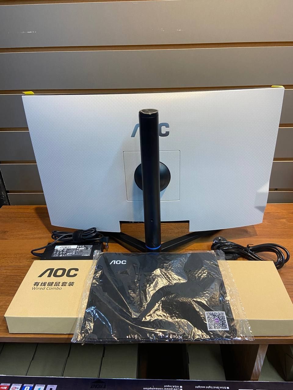 Моноблок AOC E99 All in one