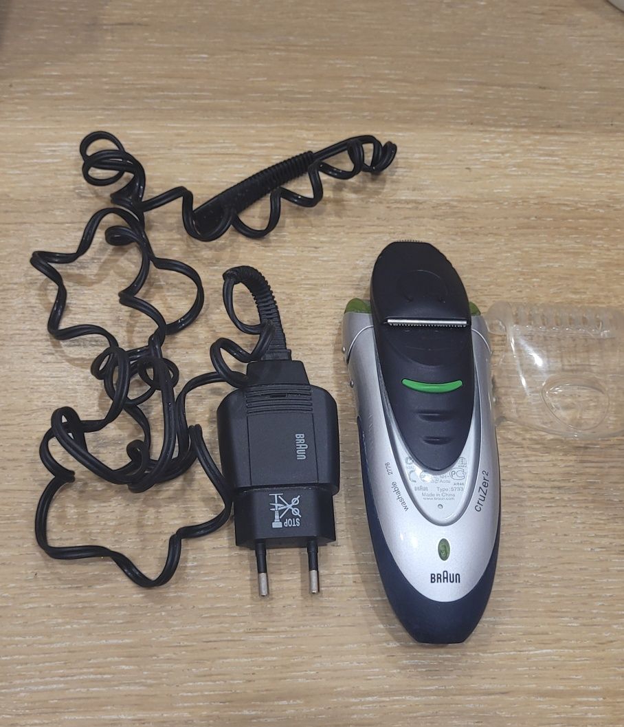 Продам электрическую бритву Braun 2000 series