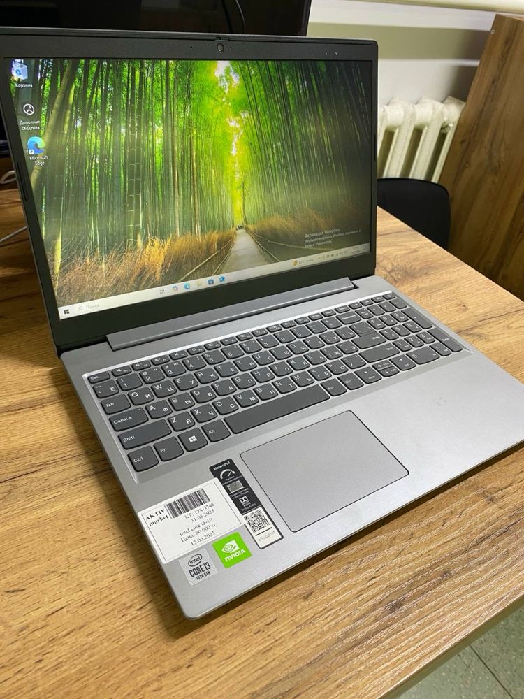 Ноутбук Lenovo Core i3-10