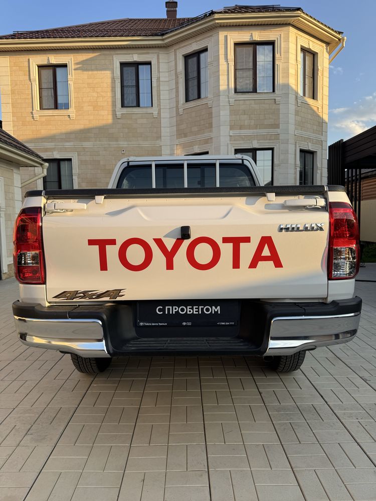 Продаеться hilux свежи