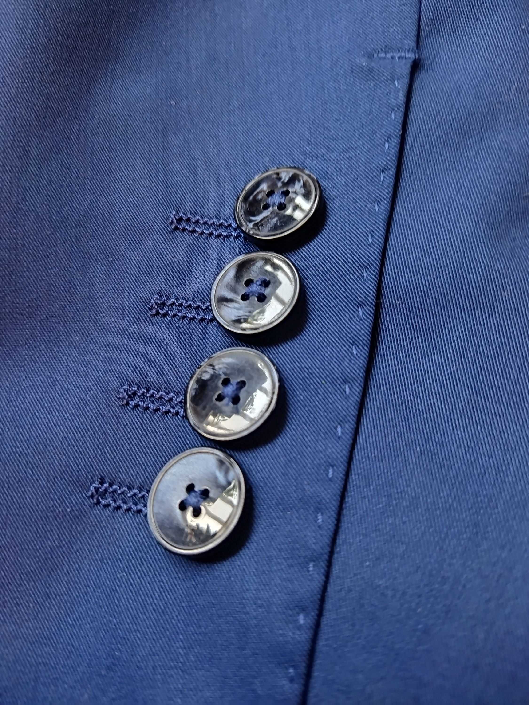 Костюм-двойка Zara (Испания),цвет электрик,оригинал,новый,р-р 48