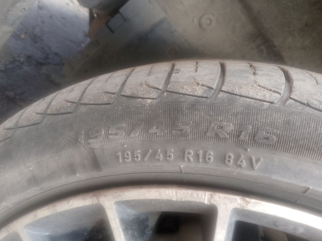 Диски R16 с резиной