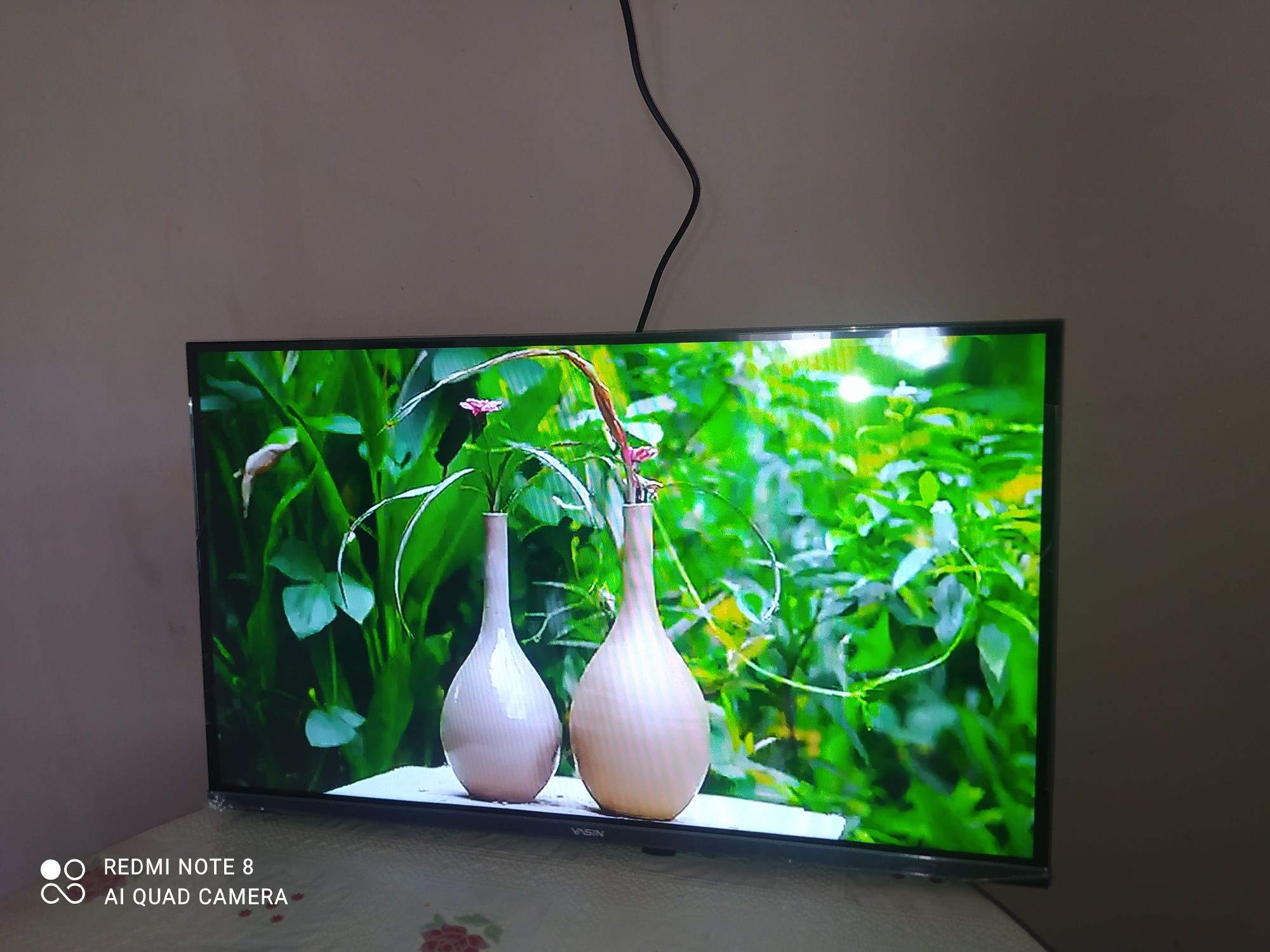 Продам телевизор