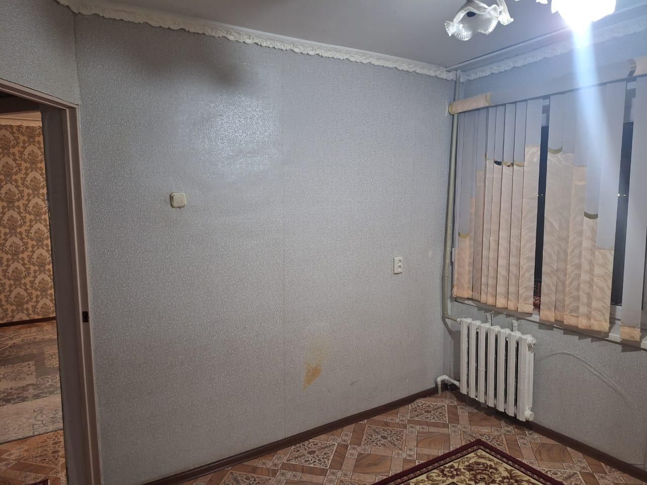 Жамбула 19 үйден 2 бөлме пәтер сатылады.