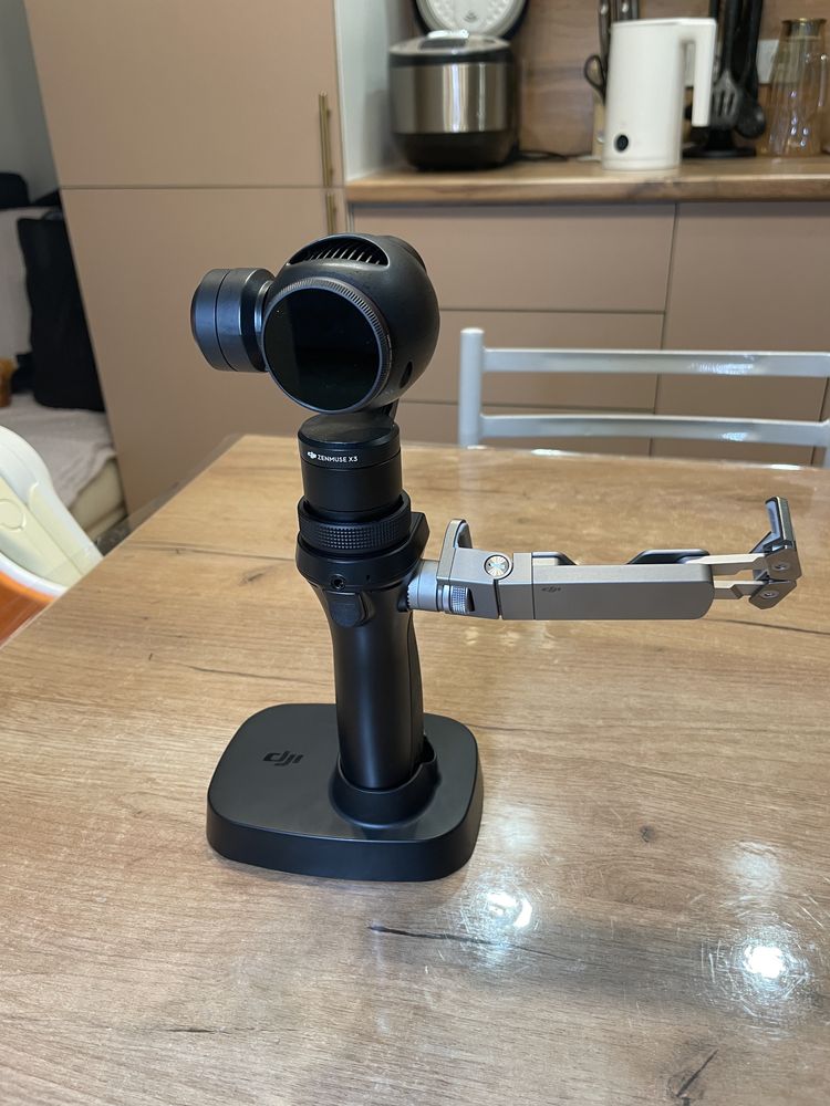 Камера DJI Osmo Zenmuse X3 со стабилизатором пишет в 4K, HDR, Raw