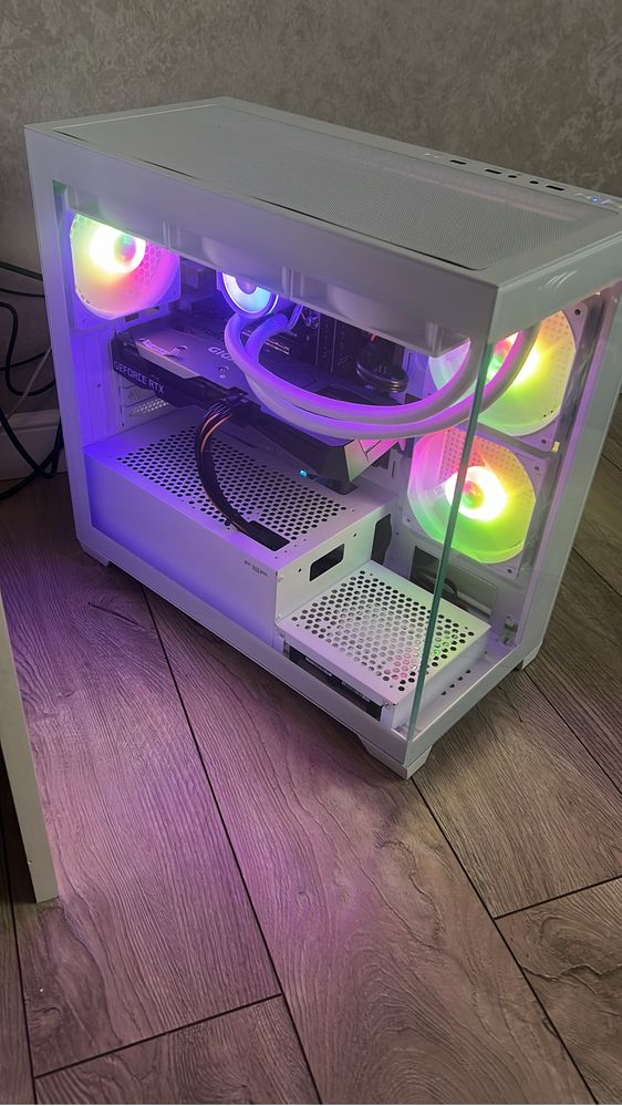 Корпус FSP Group S340