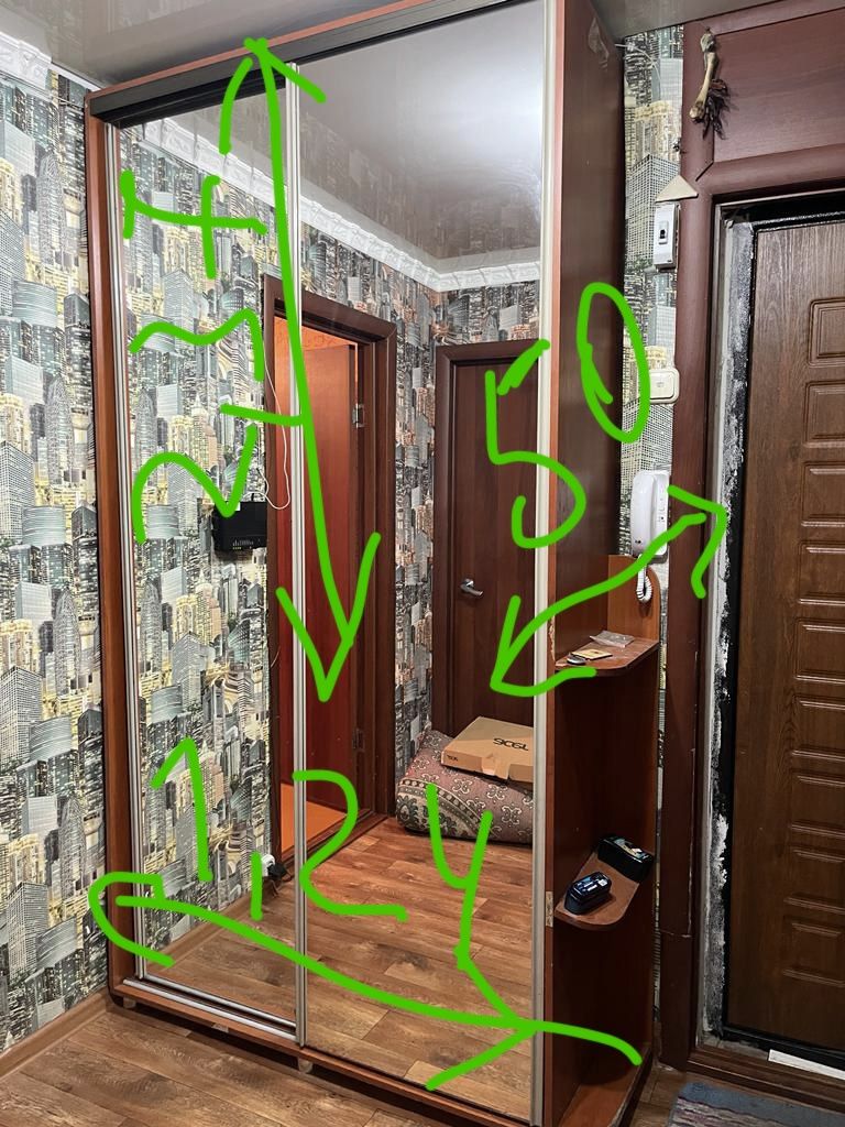 Срочно продаётся мебель шкаф купе