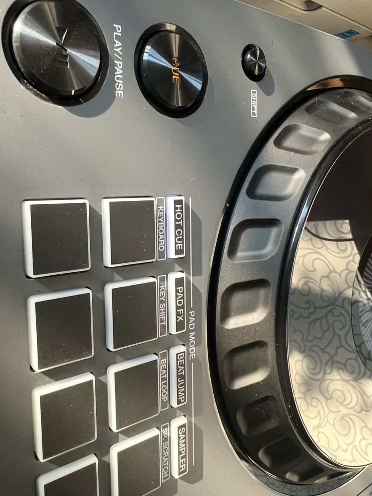 Pioneer DDJ FLX-6 GT