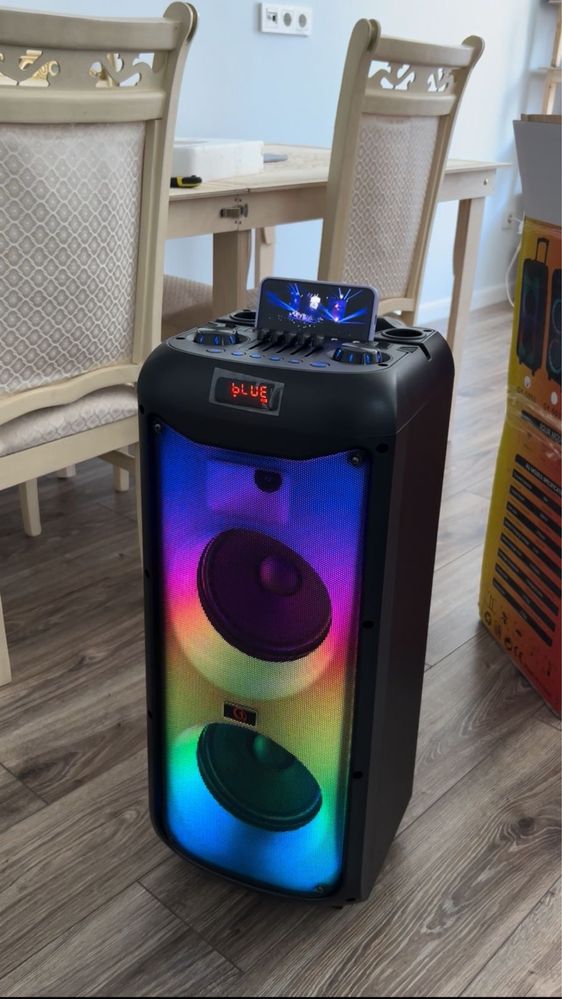 Топовая музыкальная колонка на прокат, партативная в аренду  Eden JBL