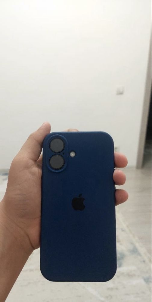 iPhone 16 256GB продам