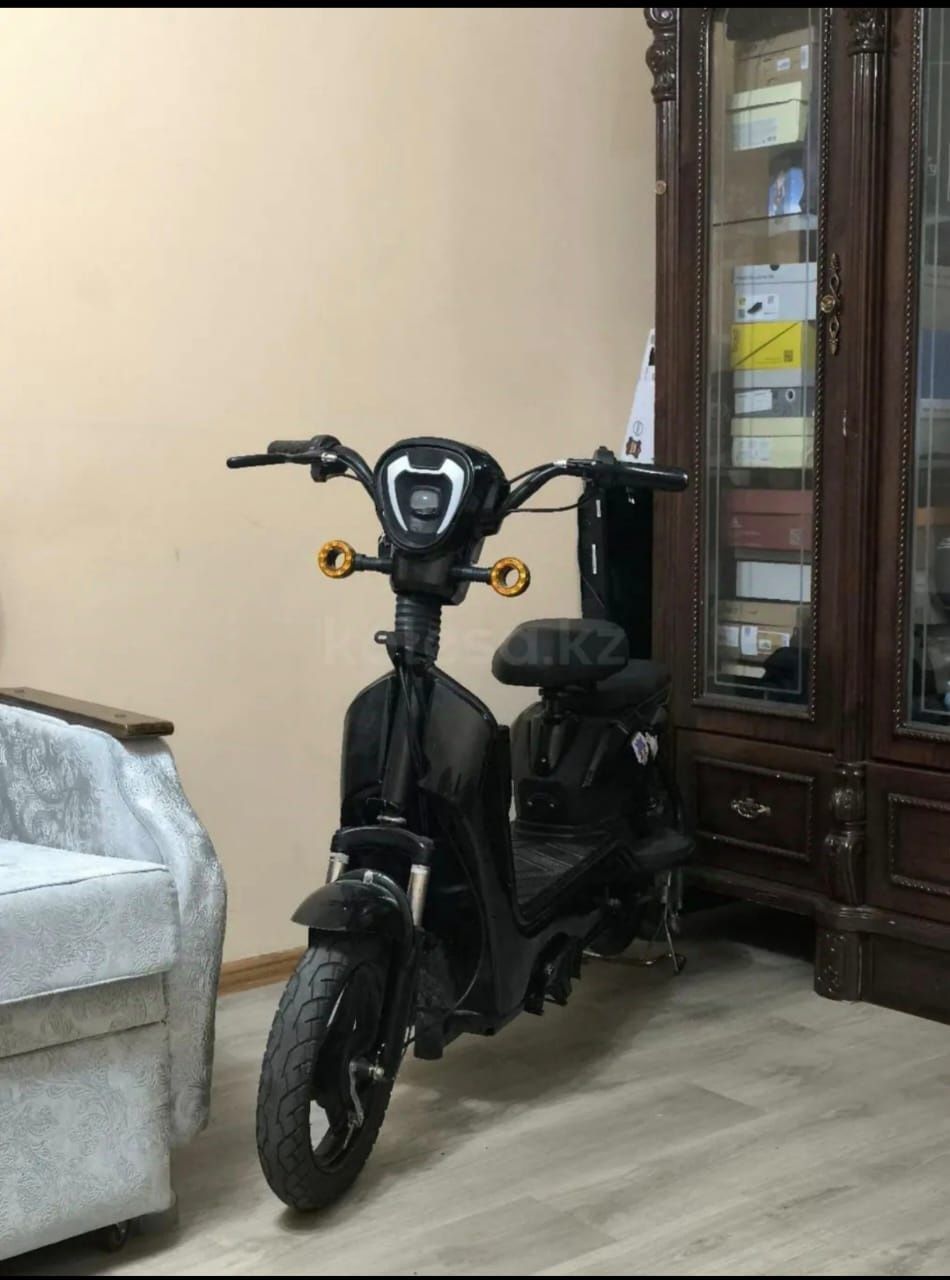 Срочно продам электромопед