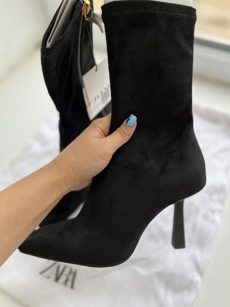 Продам ботильоны ZARA новые