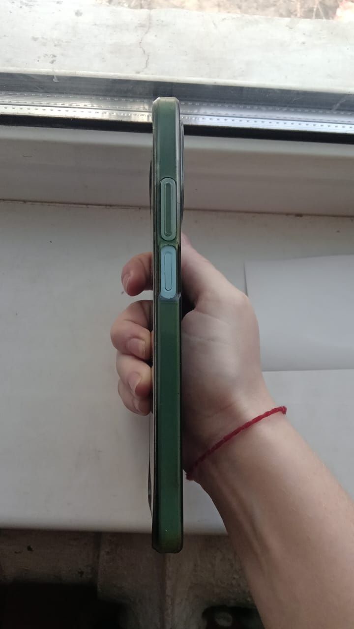 Реалми С51 состояние отличное