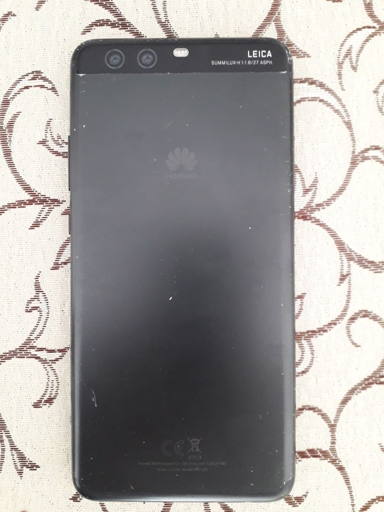 Смартфоны Samsung, Huawei