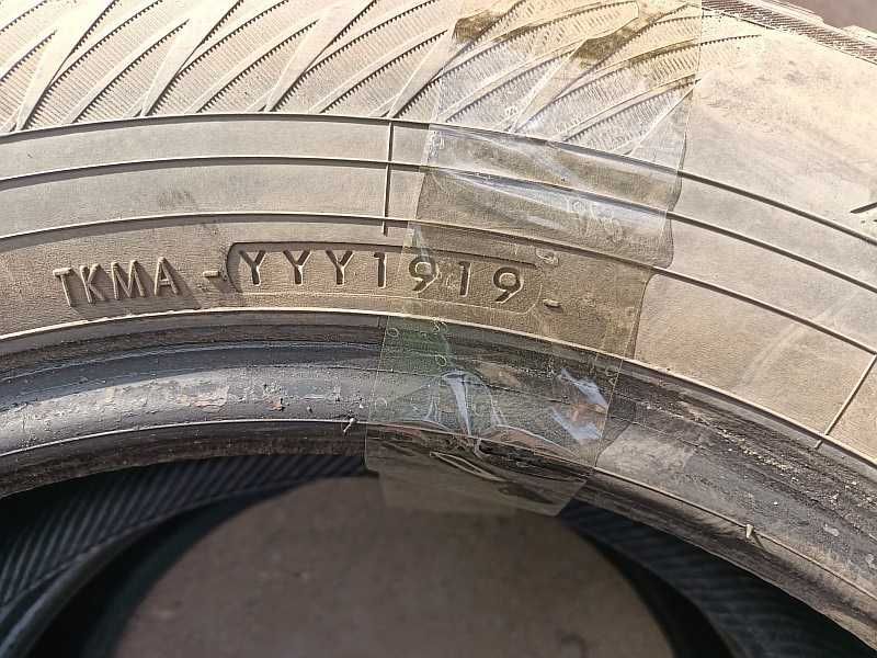 Шины 205/65 R16 - "Yokohama iceGuard iG65" (Россия), зимние.
