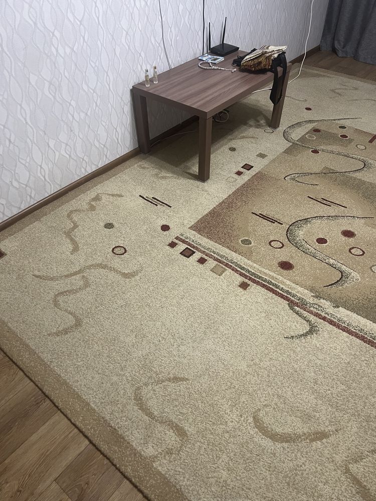 Продаю ковер Турецкий.