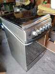 Газовая плита Hotpoint Ariston