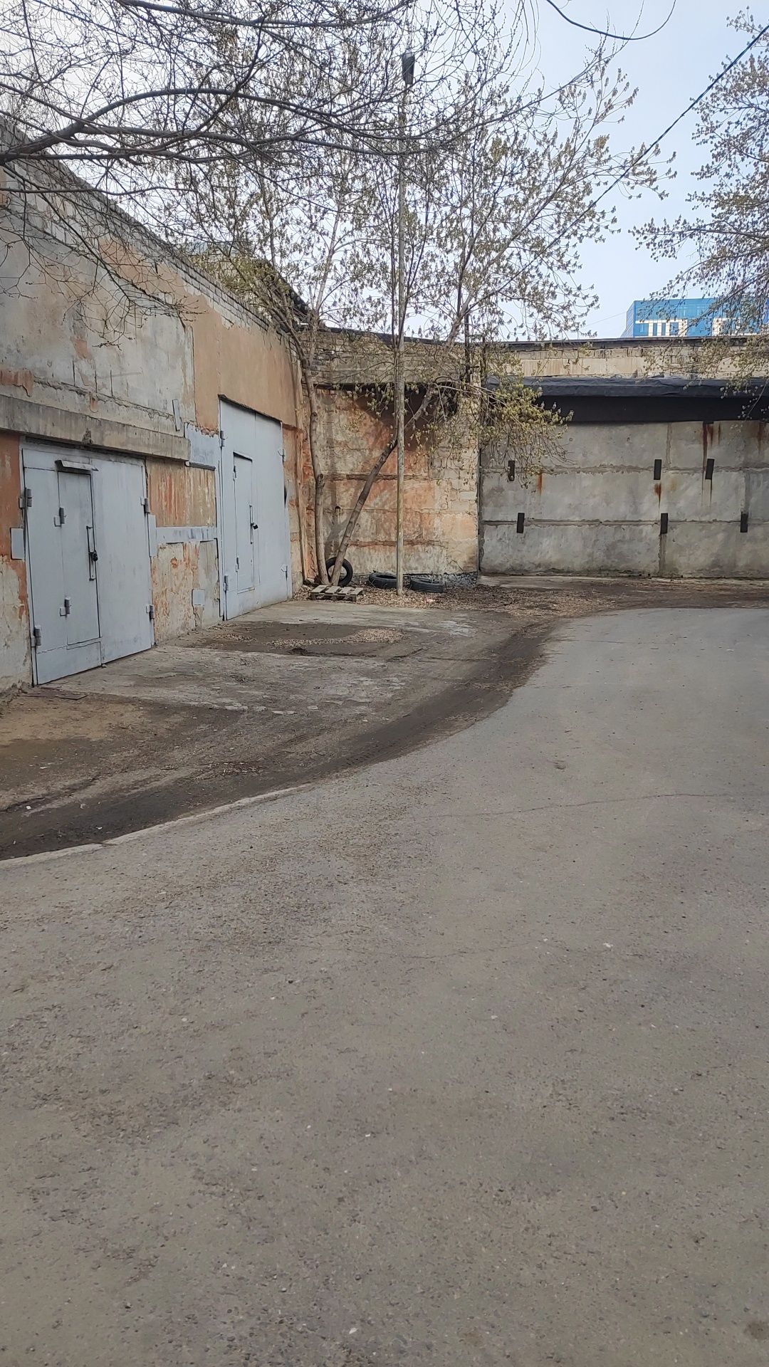 Продам шикарный Бокс  в центре города, за Налоговый комитетом!

Площад