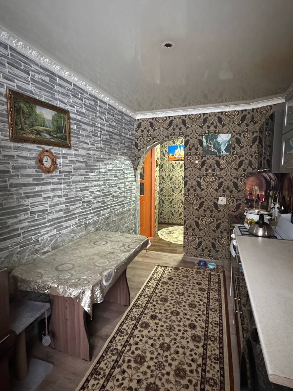 Продаётся уютная 3х комнатная квартира по адресу  куанышева 196