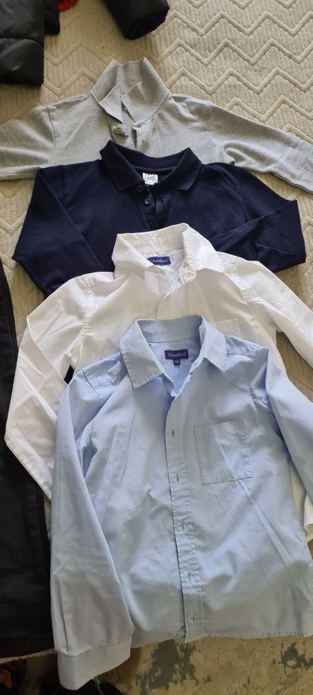 Продам пакет вещей на мальчика 6-7лет