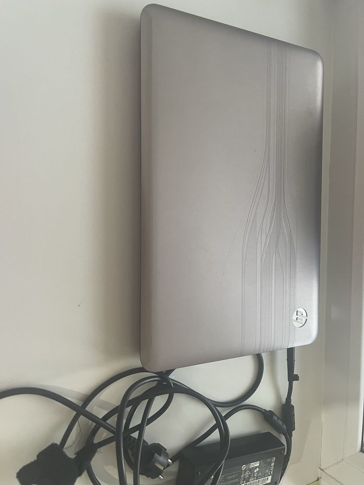 Продам ноутбук HP Pavilion dv7